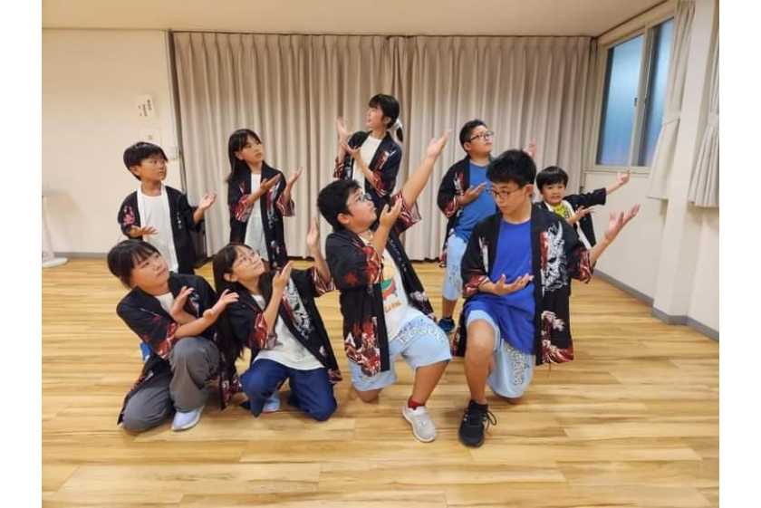 cats danceサークル